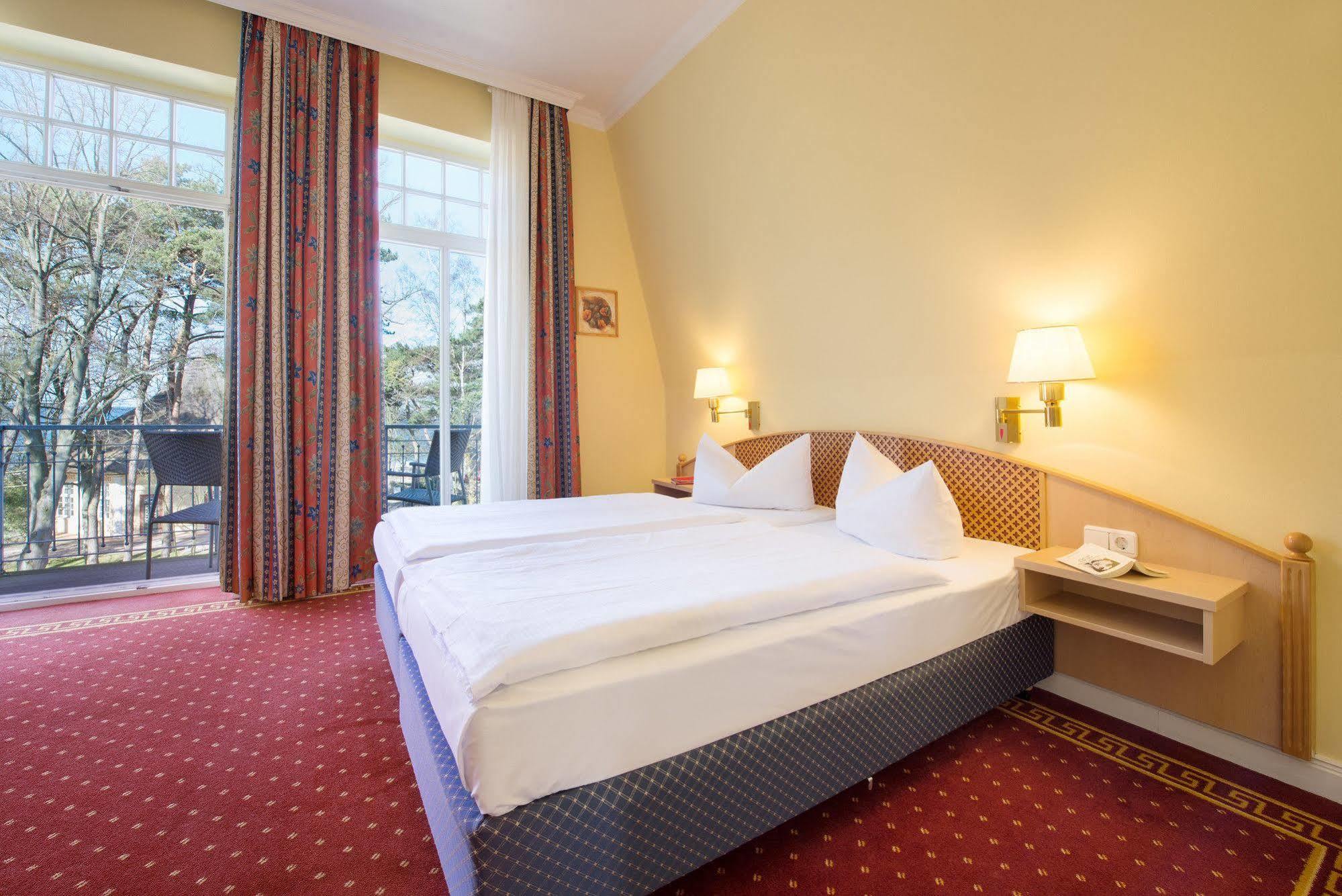 Aparthotel Kuehlungsborn, Villa Am Konzertgarten Eksteriør billede