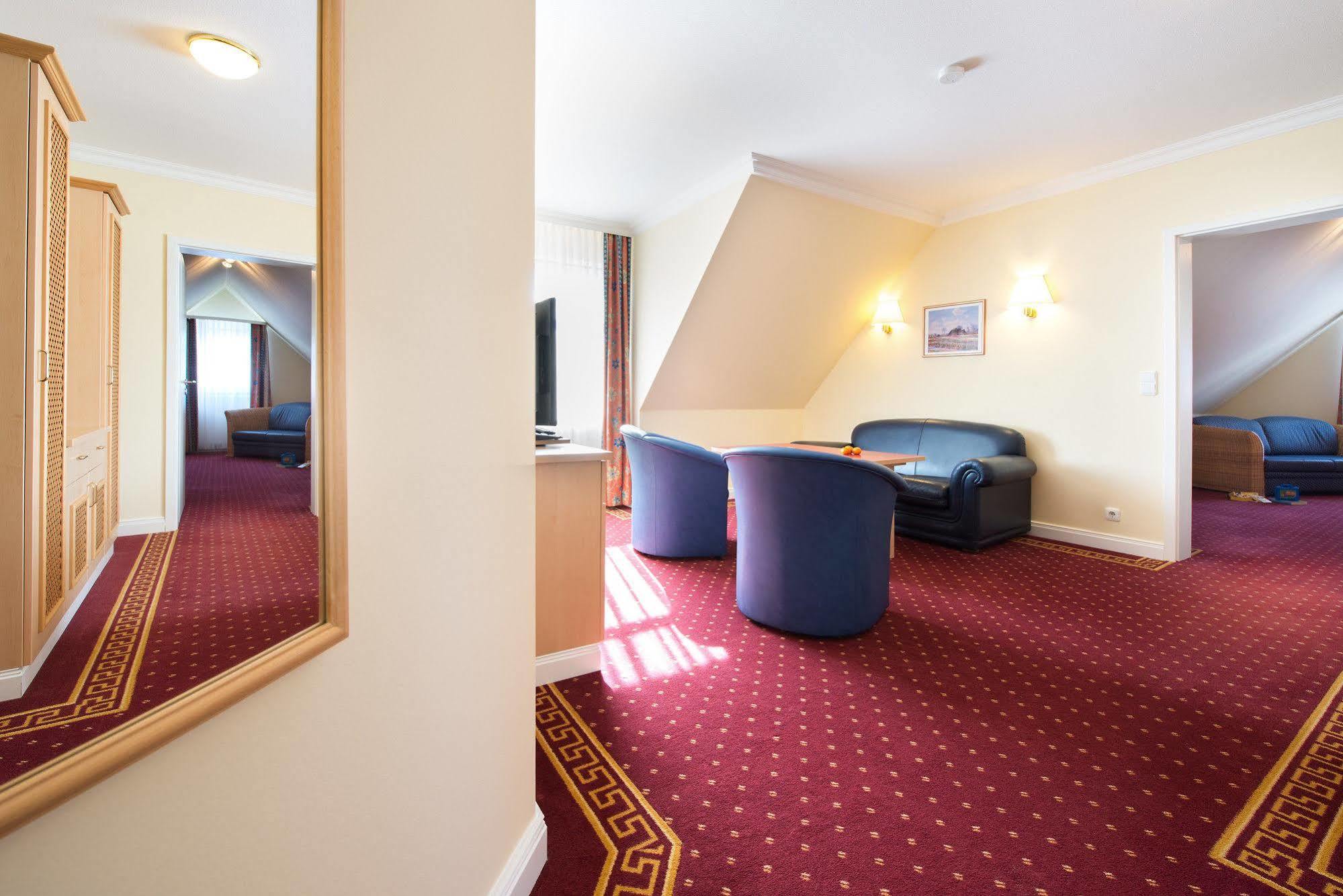 Aparthotel Kuehlungsborn, Villa Am Konzertgarten Eksteriør billede