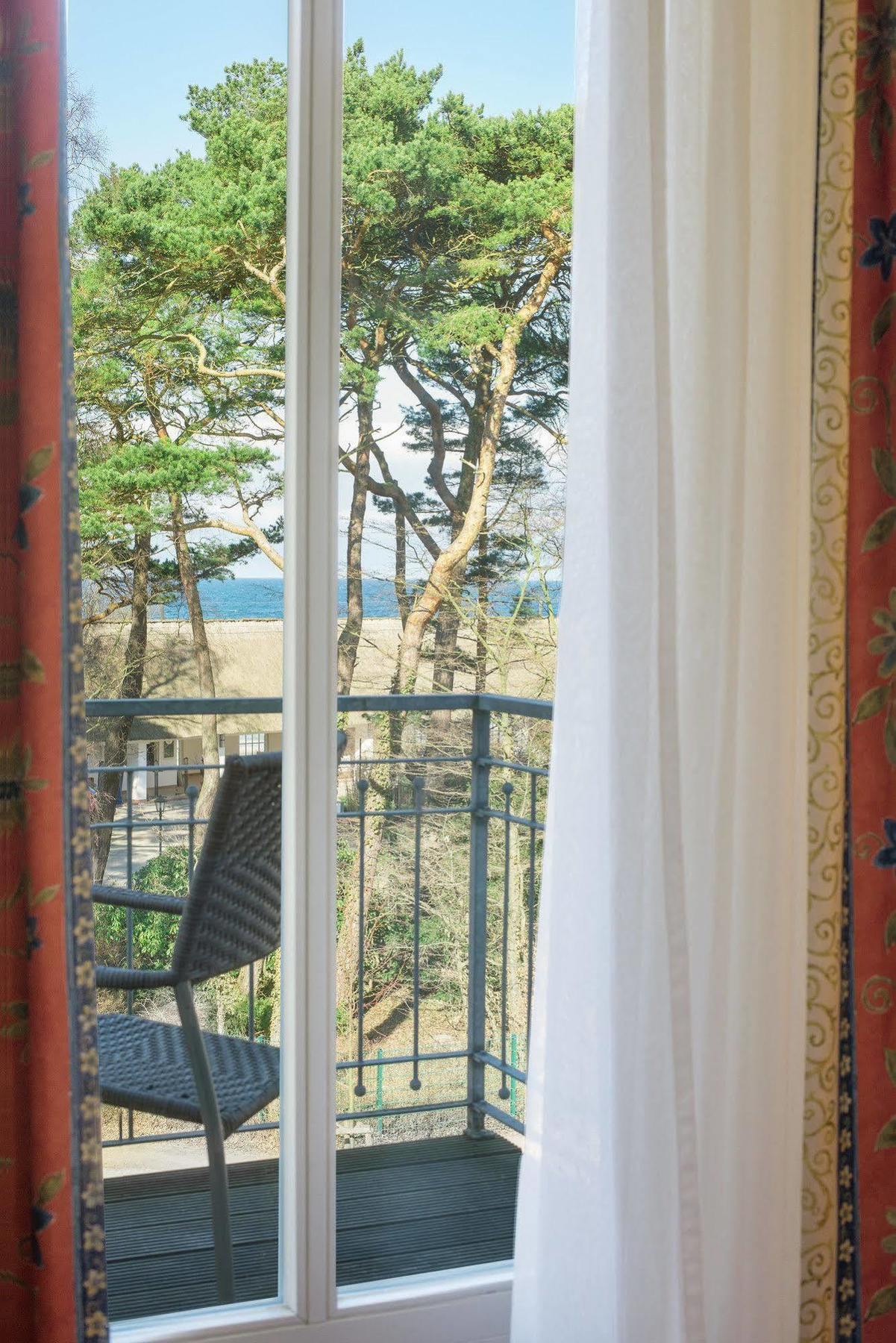 Aparthotel Kuehlungsborn, Villa Am Konzertgarten Eksteriør billede