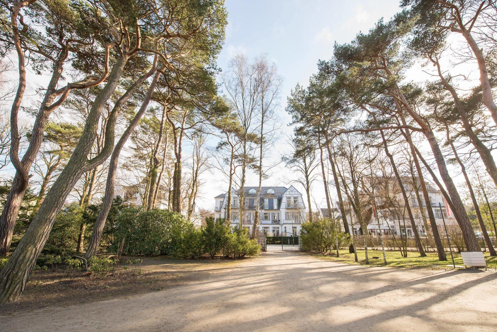 Aparthotel Kuehlungsborn, Villa Am Konzertgarten Eksteriør billede